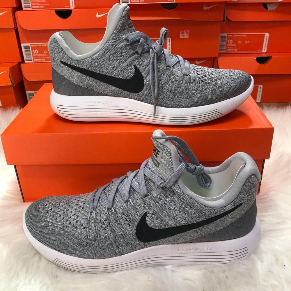Nike WMNS Lunarepic Low Flyknit 2